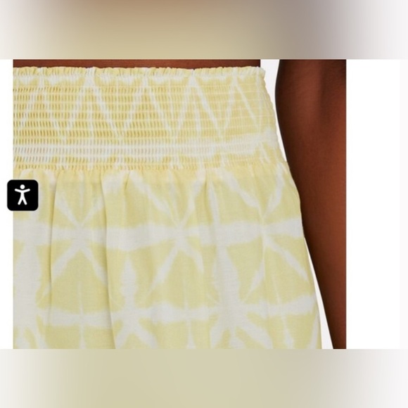 Intermix Adeline Printed Tiered Midi Skirt Yellow and White. - Picture 3 of 9